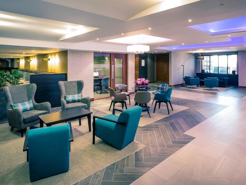 Mercure London Heathrow Airport Hillingdon Eksteriør billede